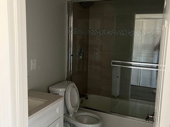 2nd image of 15370 Wanaque Rd #4