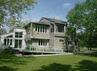 5653 N Shore Dr, Duluth, MN 55804