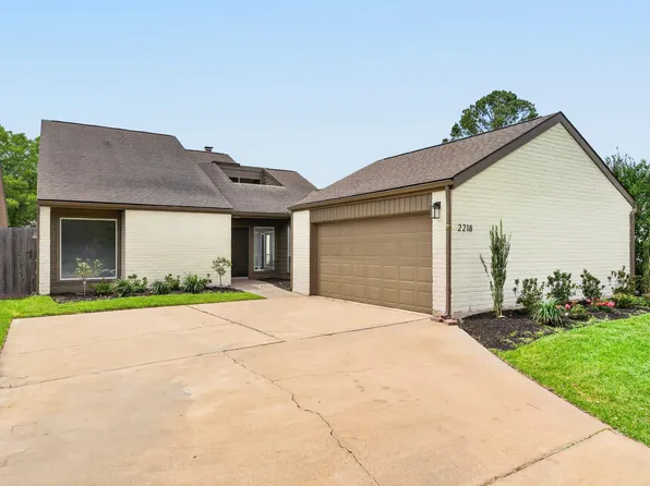 2218 Ashford Hollow Ln, Houston, TX 77077