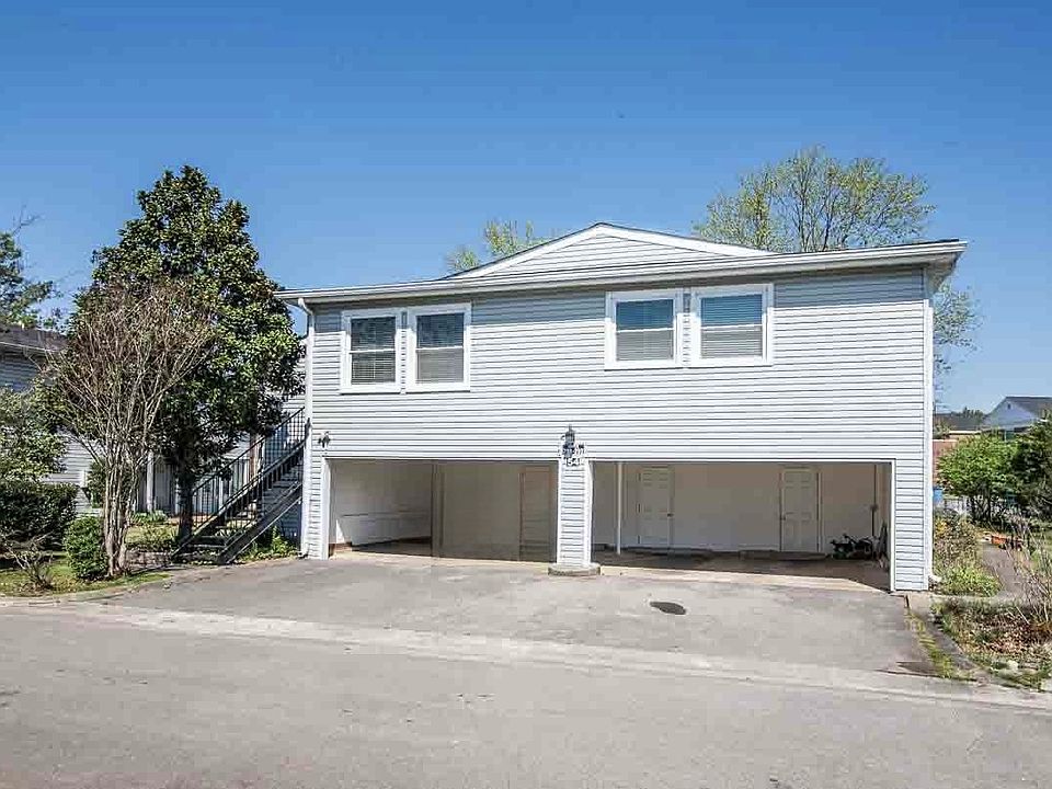 1st image of 810 Bellevue Rd APT 290