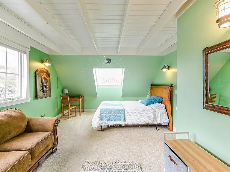 1006 Leepike Ct — Photo 10