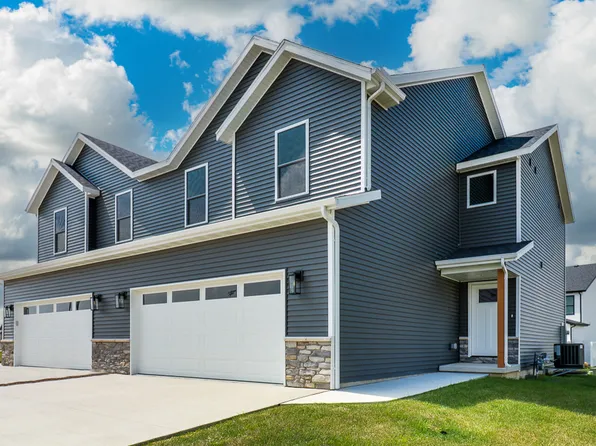 401 Jenny Ln Unit A, Heyworth, IL 61745