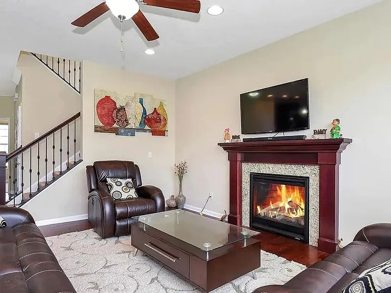 15739 Evergreen Ave — Photo 8