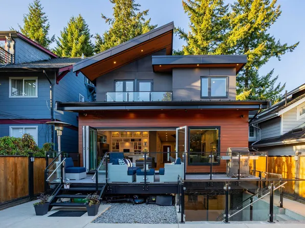 426 W 17th Ave, Vancouver, BC V5Y 2A2