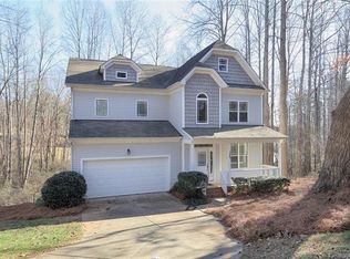 122 Regency Rd, Mooresville, NC 28117