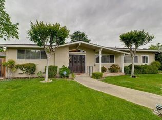 19755 Lanark Ln, Saratoga, CA