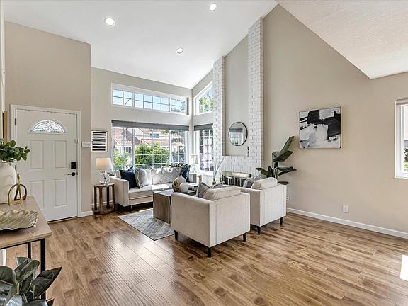 3rd image of 4264 Nerissa Cir