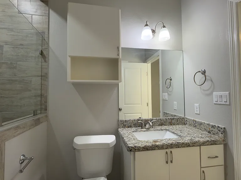 1404 W Heritage Dr #2 — Photo 9