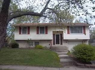 17209 Central Park Ave, Hazel Crest, IL 60429