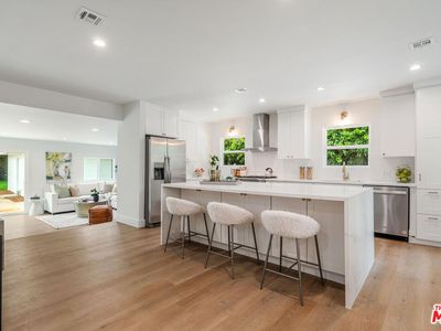 6615 Orion Ave, Van Nuys, CA, 91406