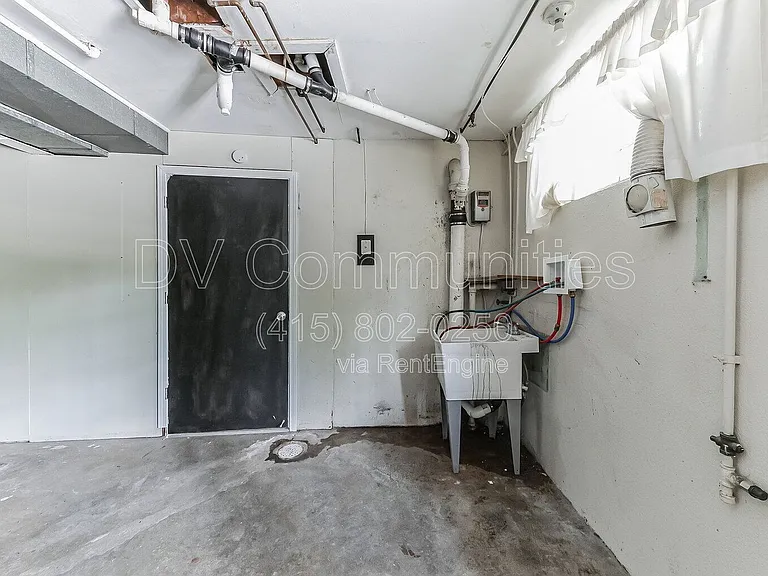 2964 Werkridge Dr — Photo 3