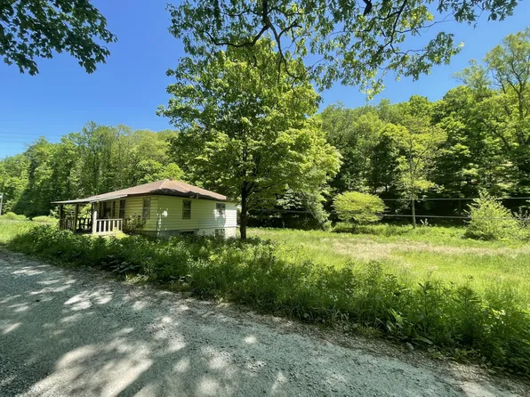 76 Messer Run Rd, Metz, WV 26585