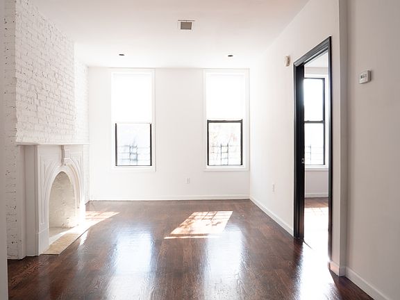 4th image of 629 Halsey St APT 3
