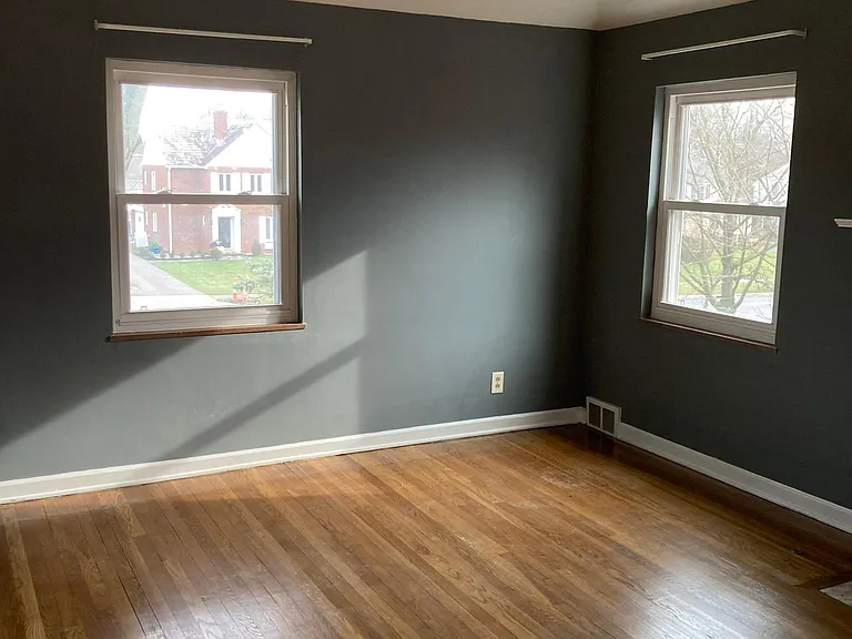 2455 Northwest Blvd — Photo 8