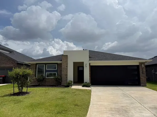 28915 Yachting Point Ln, Fulshear, TX 77494