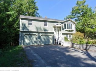 7 Aspen St, Old Orchard Beach, ME 04064