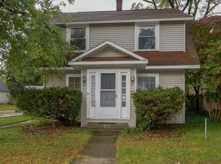 916 Ireland Ave, Muskegon, MI 49441