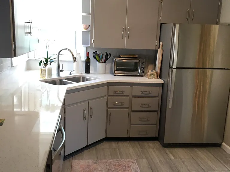 903 Kingsley Ave — Photo 7