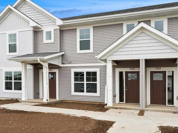 7023 Harlan Eddy Dr SW, Cedar Rapids, IA 52404