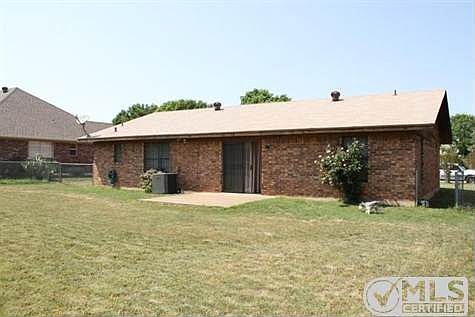 4th image of 118 Pecos St
