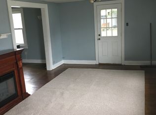 620 1/2 Locust Ave #B, Clarksburg, WV 26301