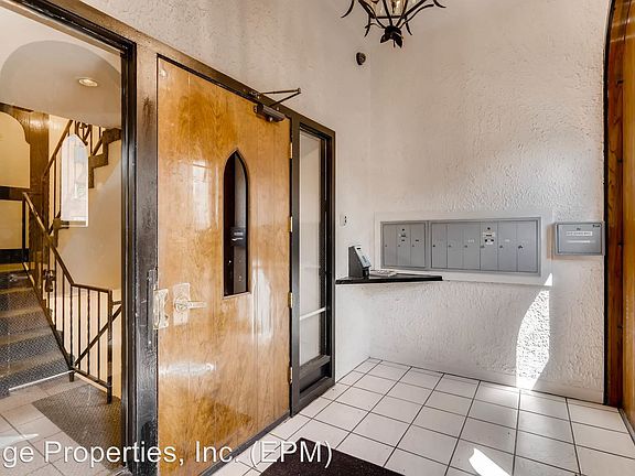 2nd image of 1201 Clarkson St APT 405