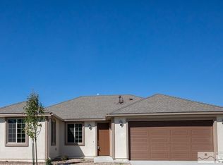 570 Country Hollow Dr, Fernley, NV 89408