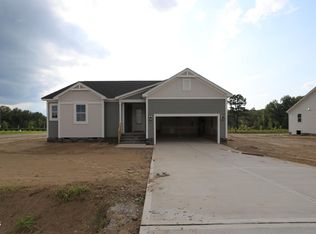 17 Windward Pl, Lillington, NC 27546