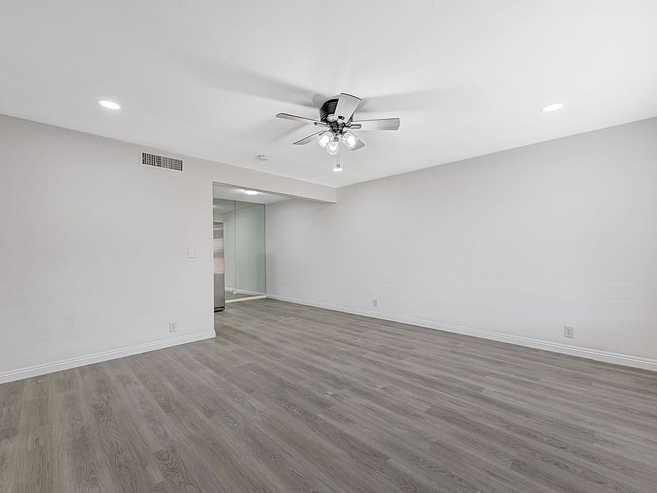 1st image of 585 S Royal Crest Cir Unit 6