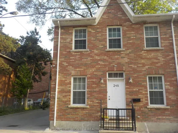 248 Shuter St, Toronto, ON M5A 1W2
