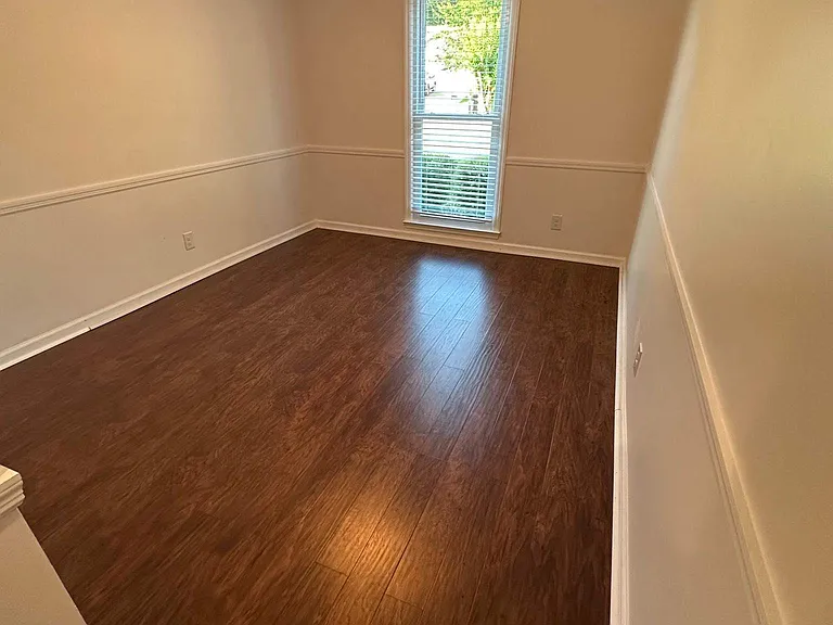 1525 Buk Ct — Photo 27