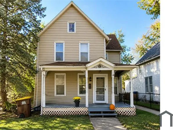 440 W Exchange St APT 4, Freeport, IL 61032
