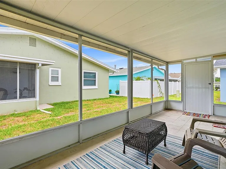 1008 Heron Ct — Photo 38