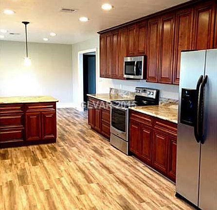 5th image of 341 E Desert Rose Dr