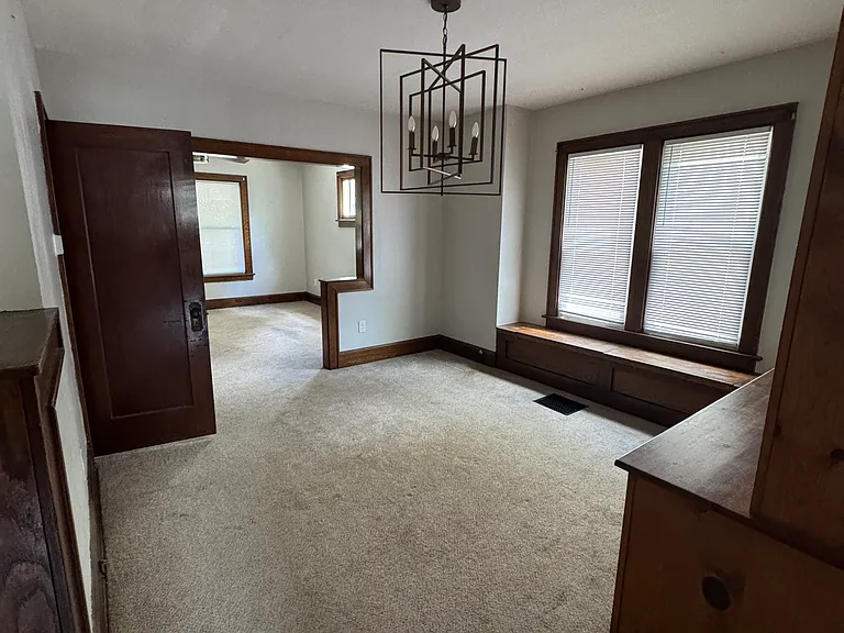 107 W Lakeview Ave — Photo 8