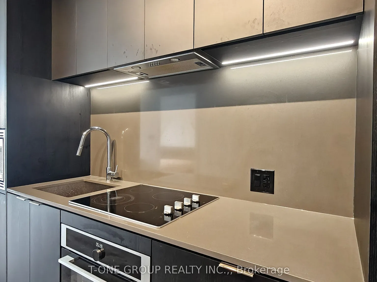 1 bed, $2,100 — Photo 3