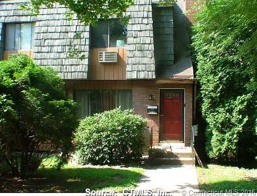 2nd image of 40 High Path Rd