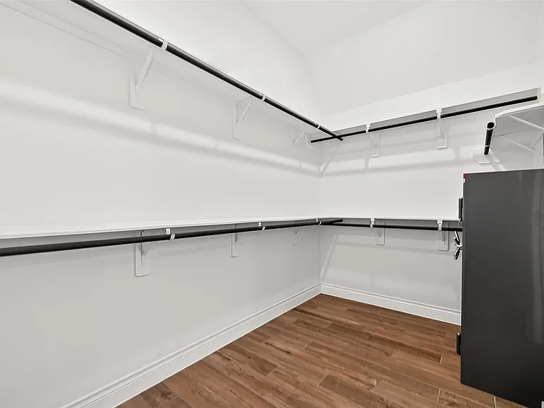 17171 Crimson Crest Dr — Photo 31