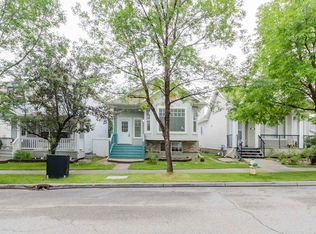 1694 Tompkins Wynd NW, Edmonton, AB T6R 2Y4