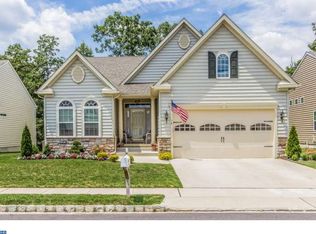 74 Virginia Dr, Atco, NJ 08004