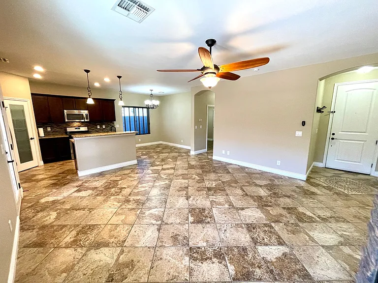 2448 Cliff Rose Way — Photo 6