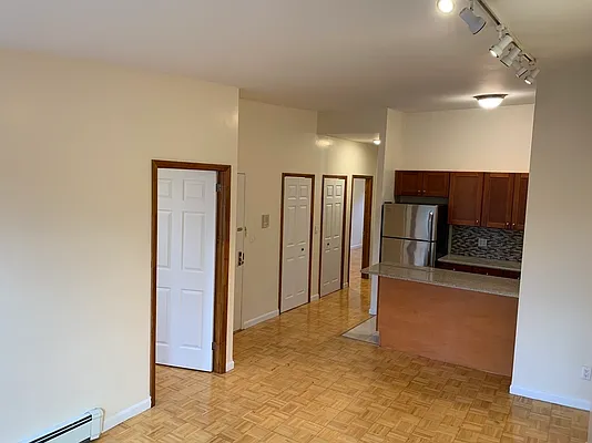 Rented by H L Dynasty Real Estate Corp | media 9