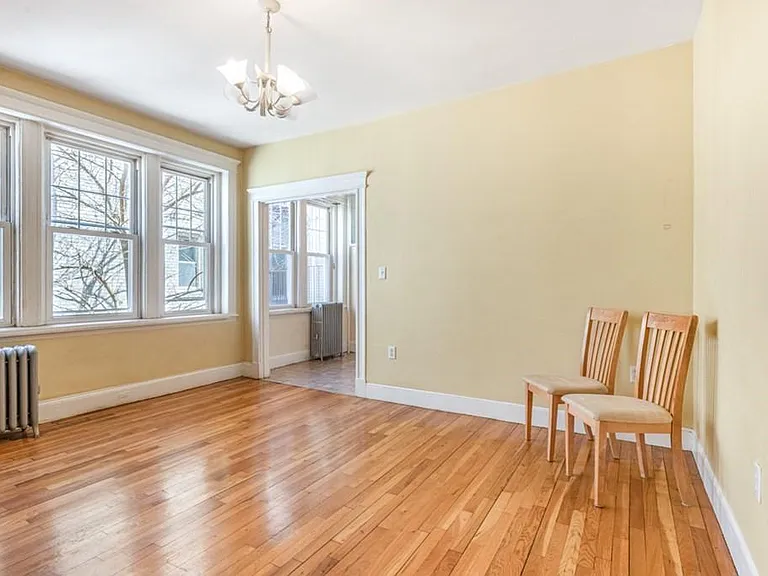 1629 Commonwealth Ave #9 — Photo 2