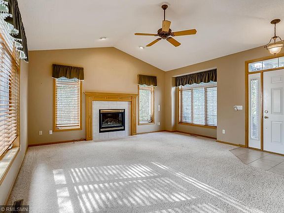 4th image of 23011 Guarani St NW