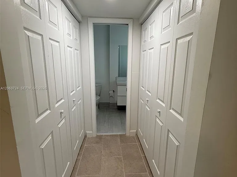 10672 SW 79th Ter — Photo 18