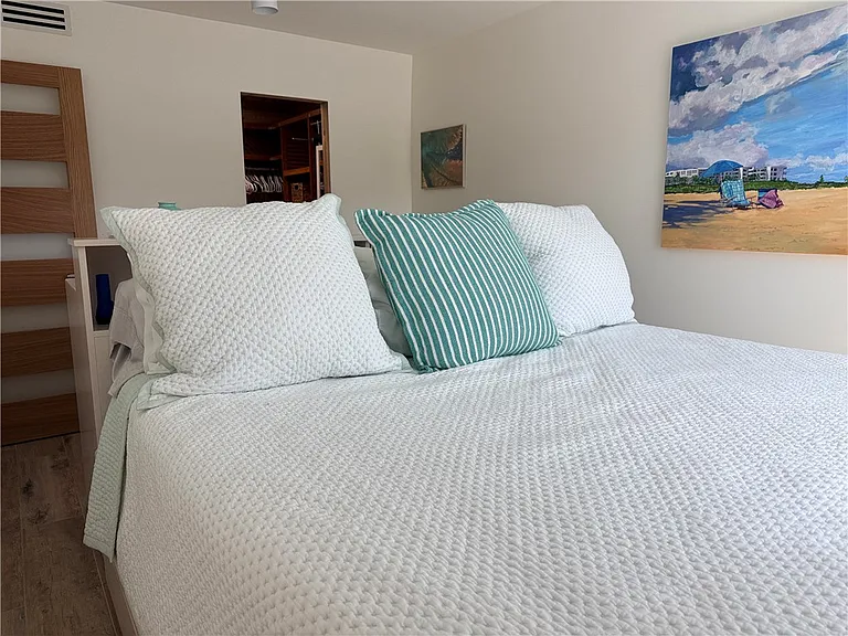1825 Cobia Dr #103H — Photo 11