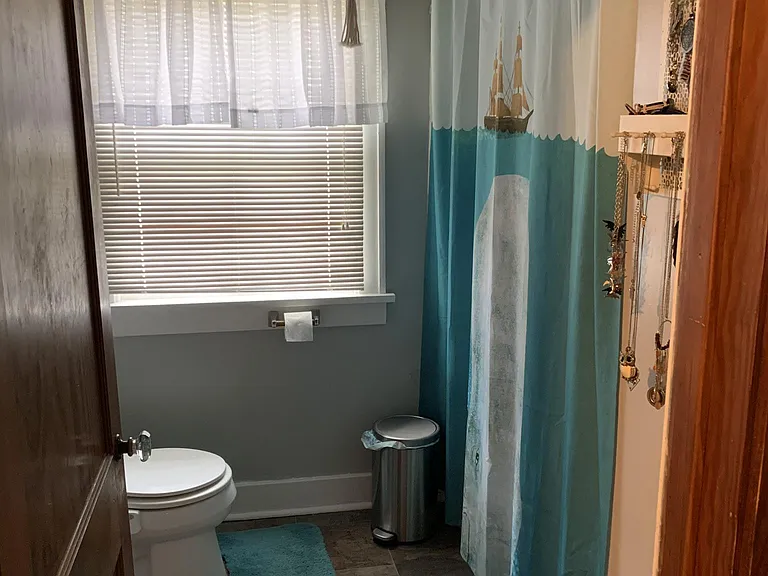 3912 Orchard St — Photo 8