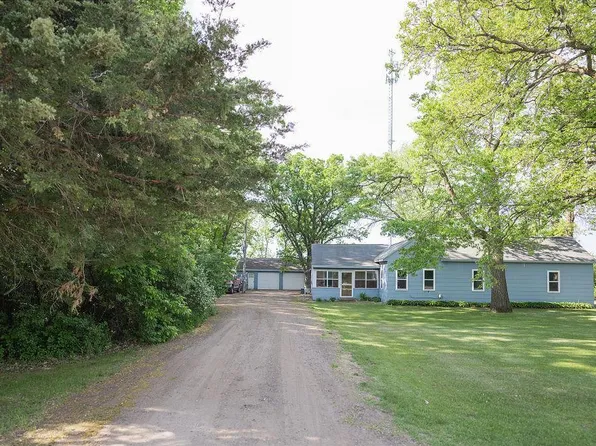 245 W Centre St, Royalton, MN 56373