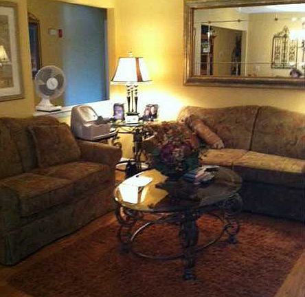 5th image of 70 Village Ct