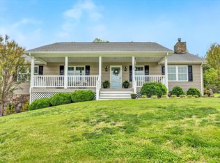 1942 Capital Hill Rd, Moneta, VA 24121